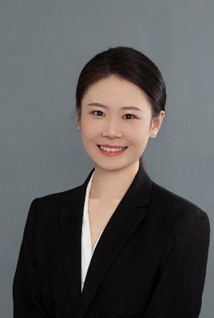 张馨月.jpg